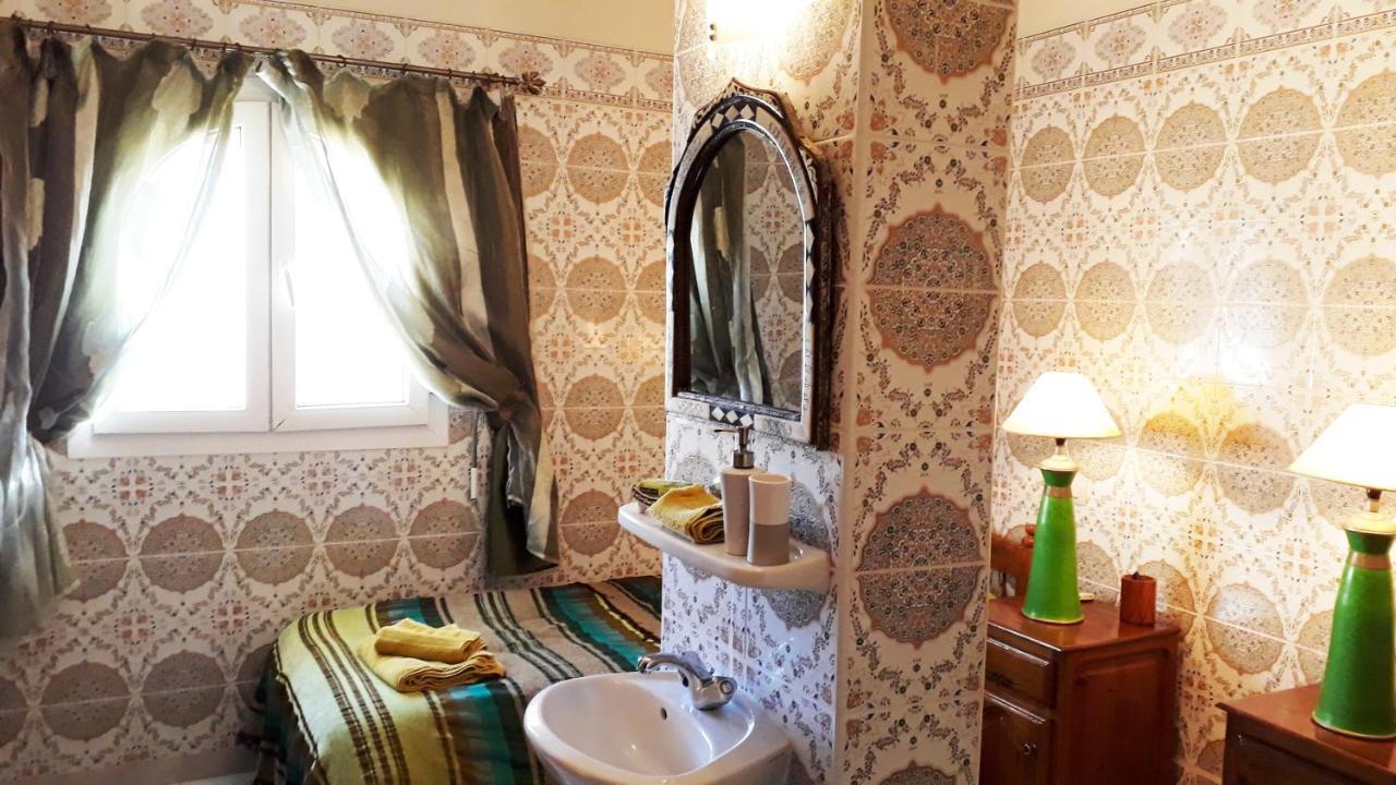 Dar Saada Mirleft Bed & Breakfast Room photo